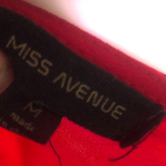 Red Chiffon Crop top - Picture 3 of 5